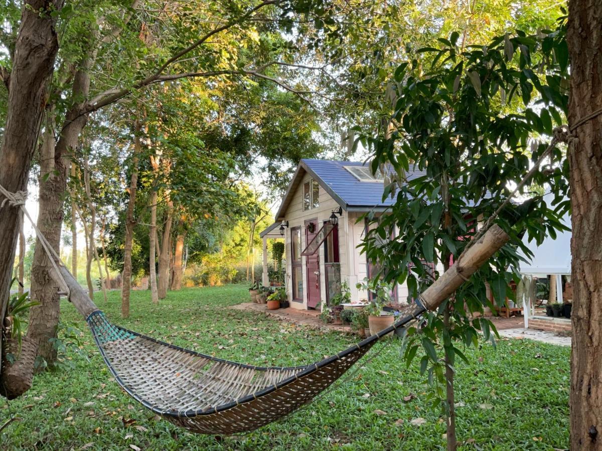Baan Tonjaeng Resort Chai Nat Exteriör bild
